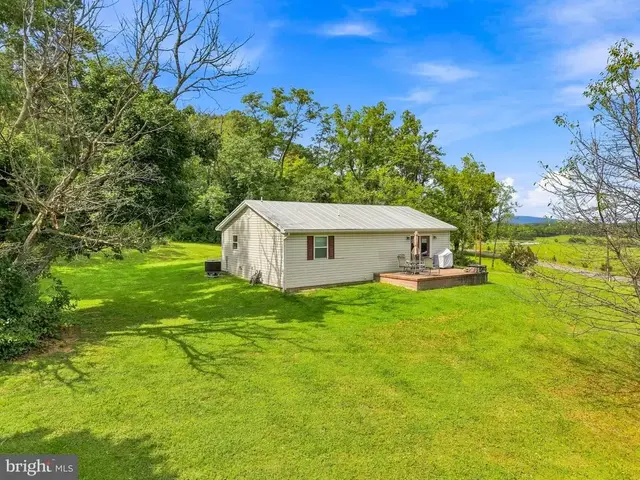 279 Mount Hebron Rd, Toms Brook