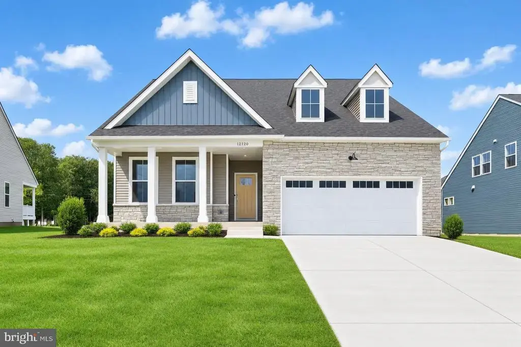 12120 Honeysuckle Dr, MILTON