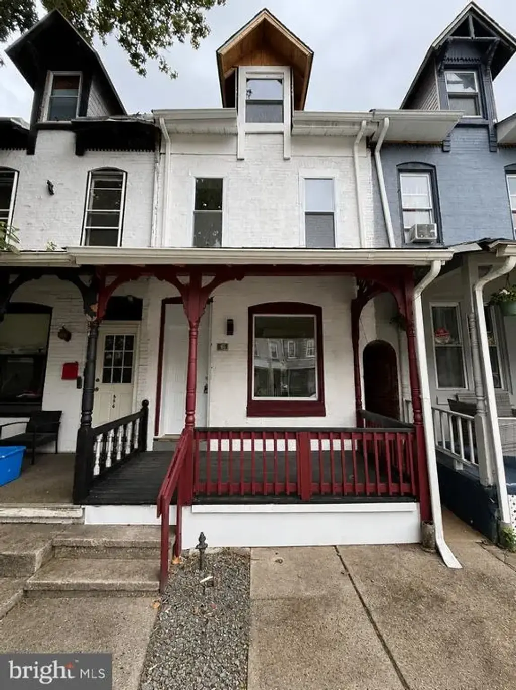 628 Tulpehocken, READING