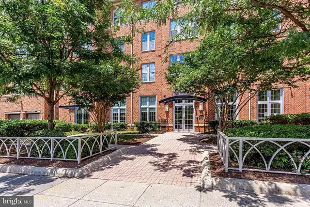1391 Pennsylvania Ave Se #430, Washington