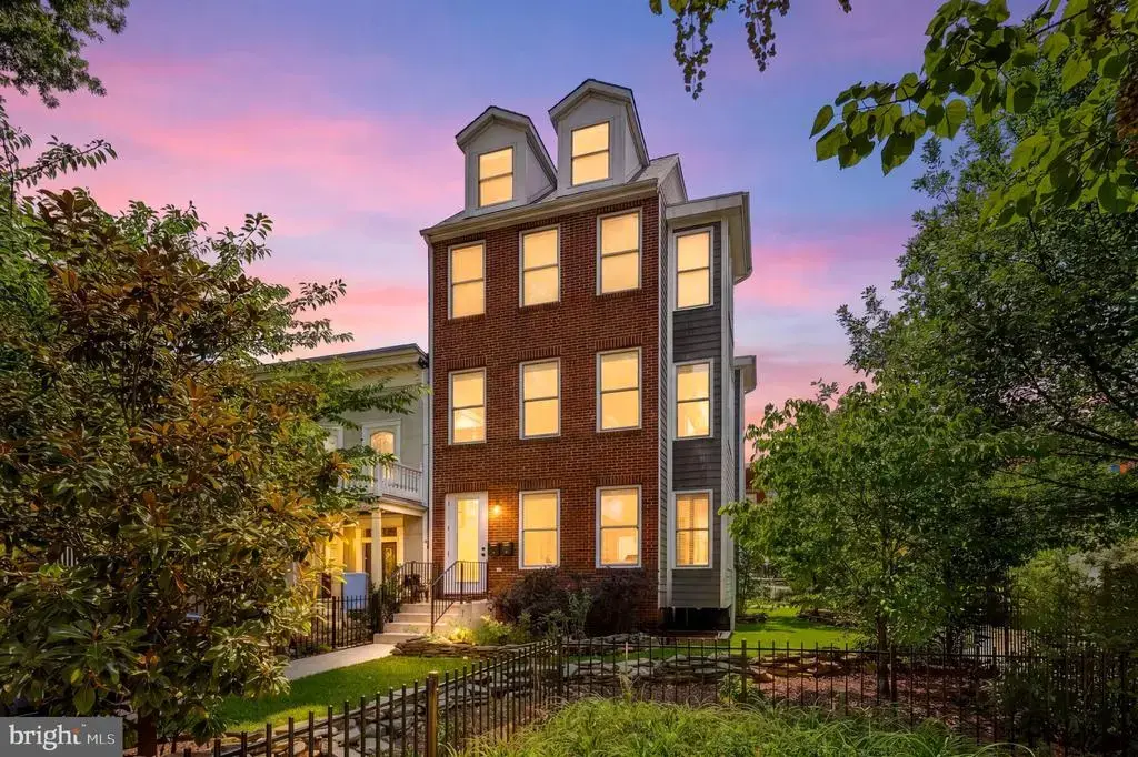 301 K St Ne #1, WASHINGTON