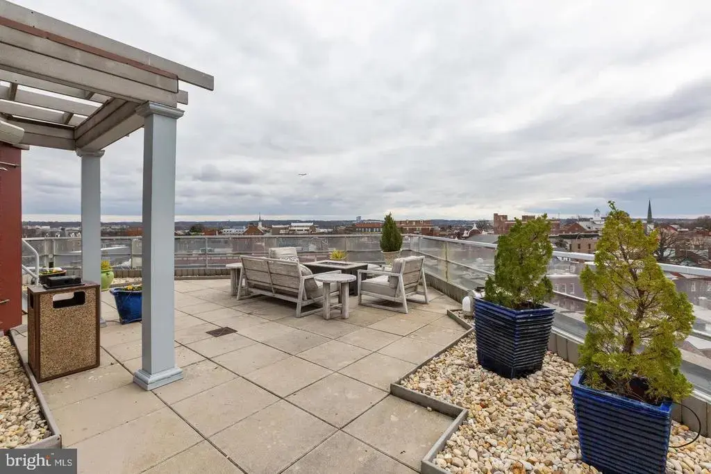 815 King St #5d, ALEXANDRIA