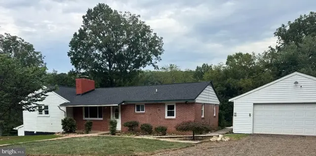 5327 Lee Hwy, Warrenton