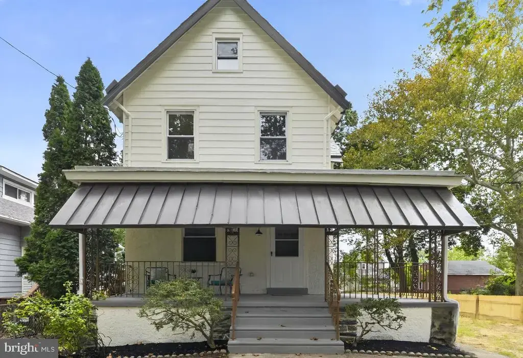 223 Penn Blvd, EAST LANSDOWNE