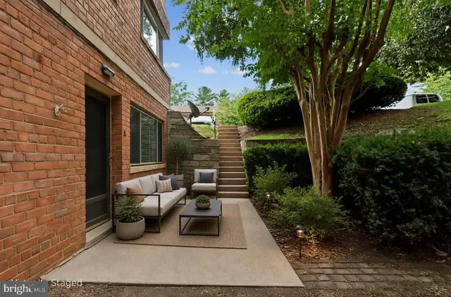 5003 Sentinel Dr #21, Bethesda