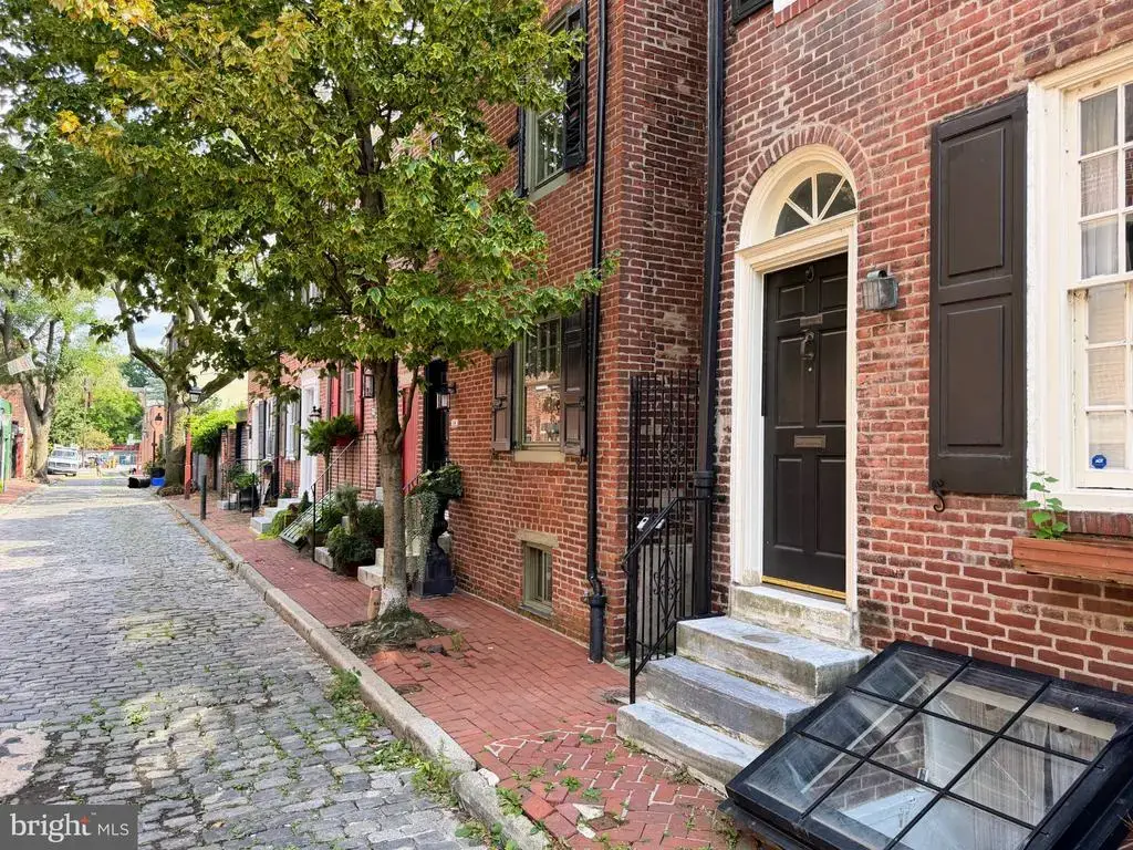 536 Cypress St, PHILADELPHIA