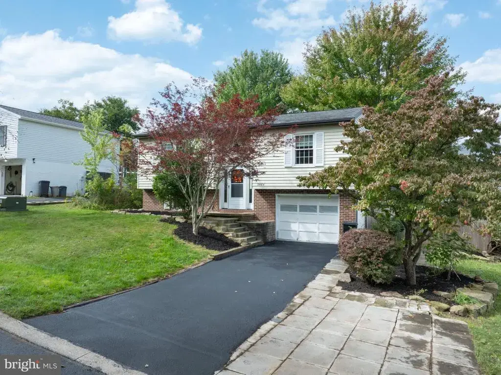 2464 Buchenhorst Rd, STATE COLLEGE