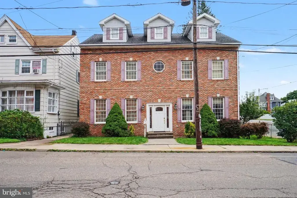 41 S Center St, FRACKVILLE