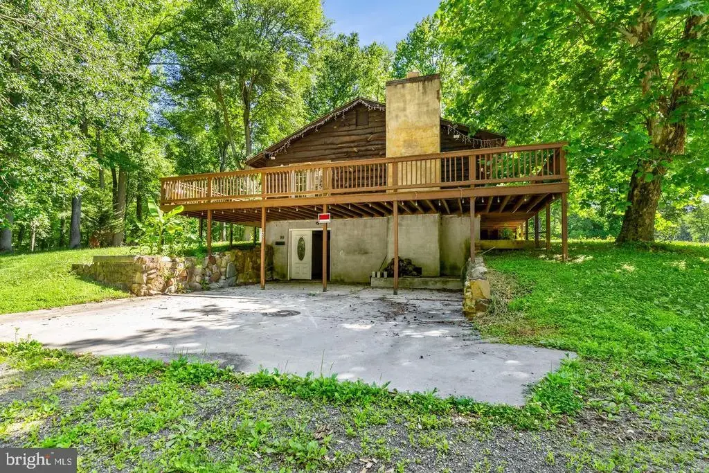 99 E Lewis Shore Rd, ELKTON