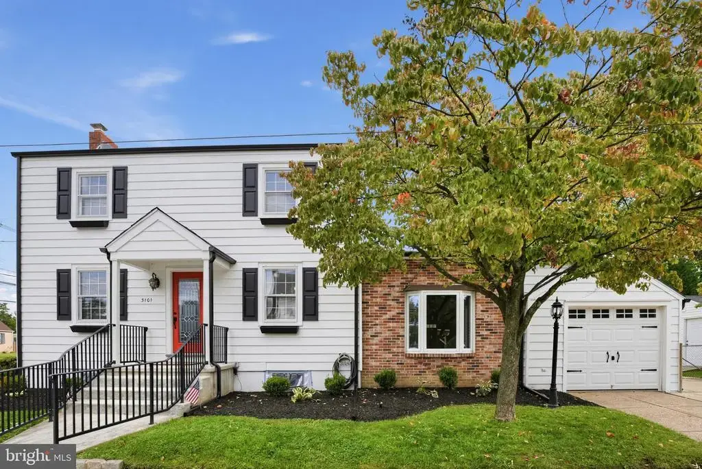3101 Nottingham Way, HAMILTON