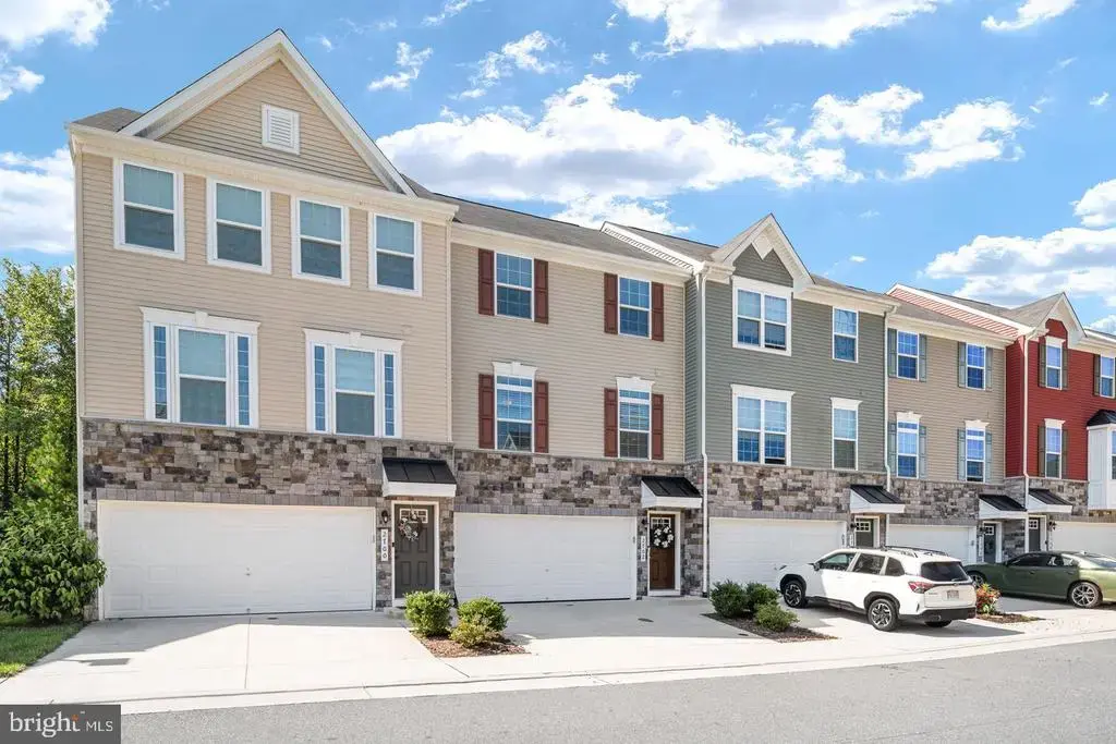 2702 Wheatland Station Way, FREDERICKSBURG