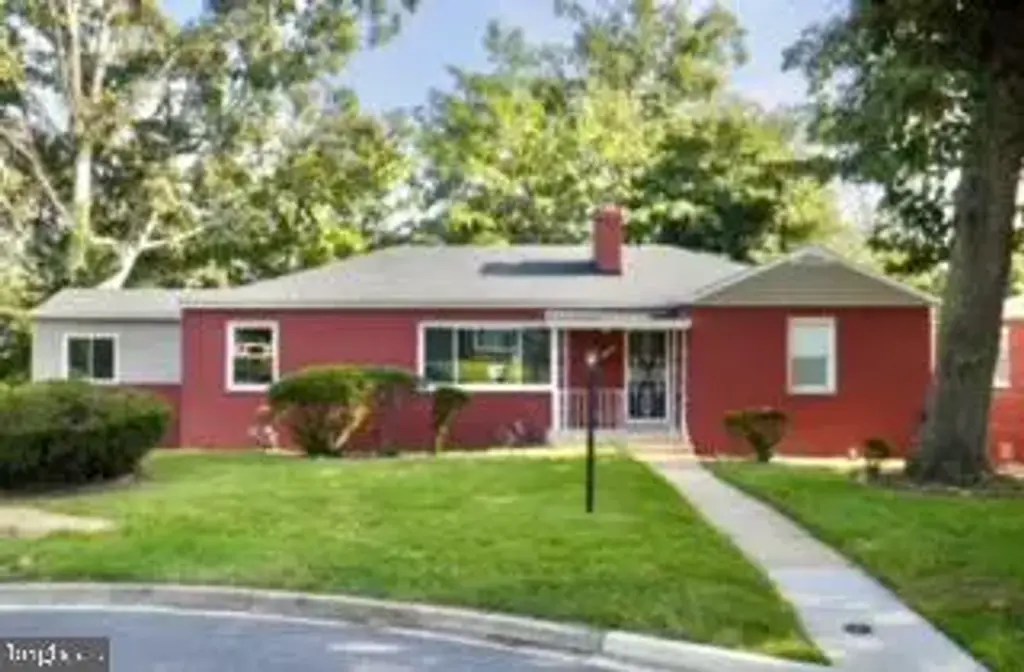 3502 Summit Dr, TEMPLE HILLS