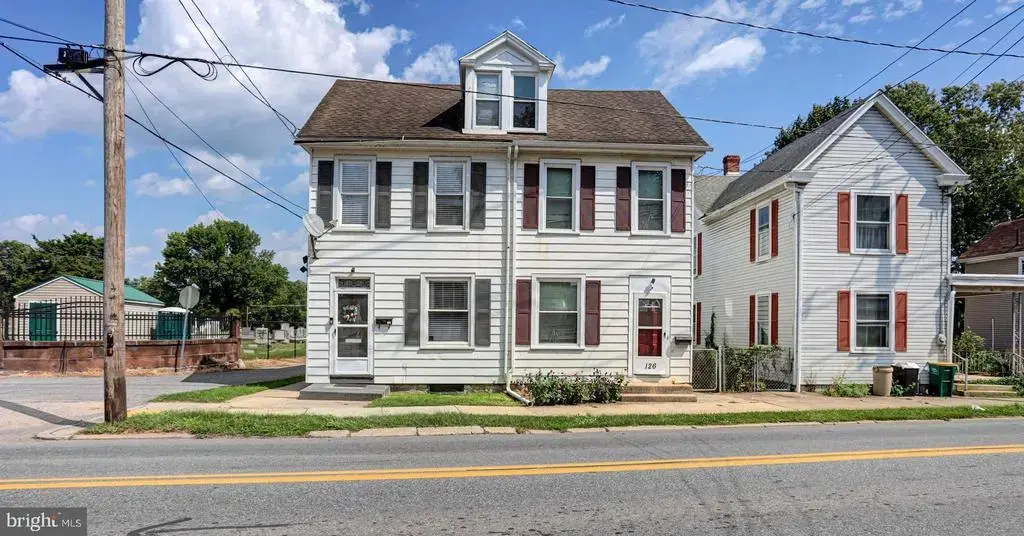 130 N Franklin St, CHAMBERSBURG