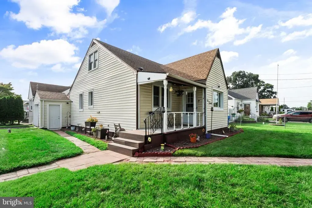 512 Grant Ave, CROYDON