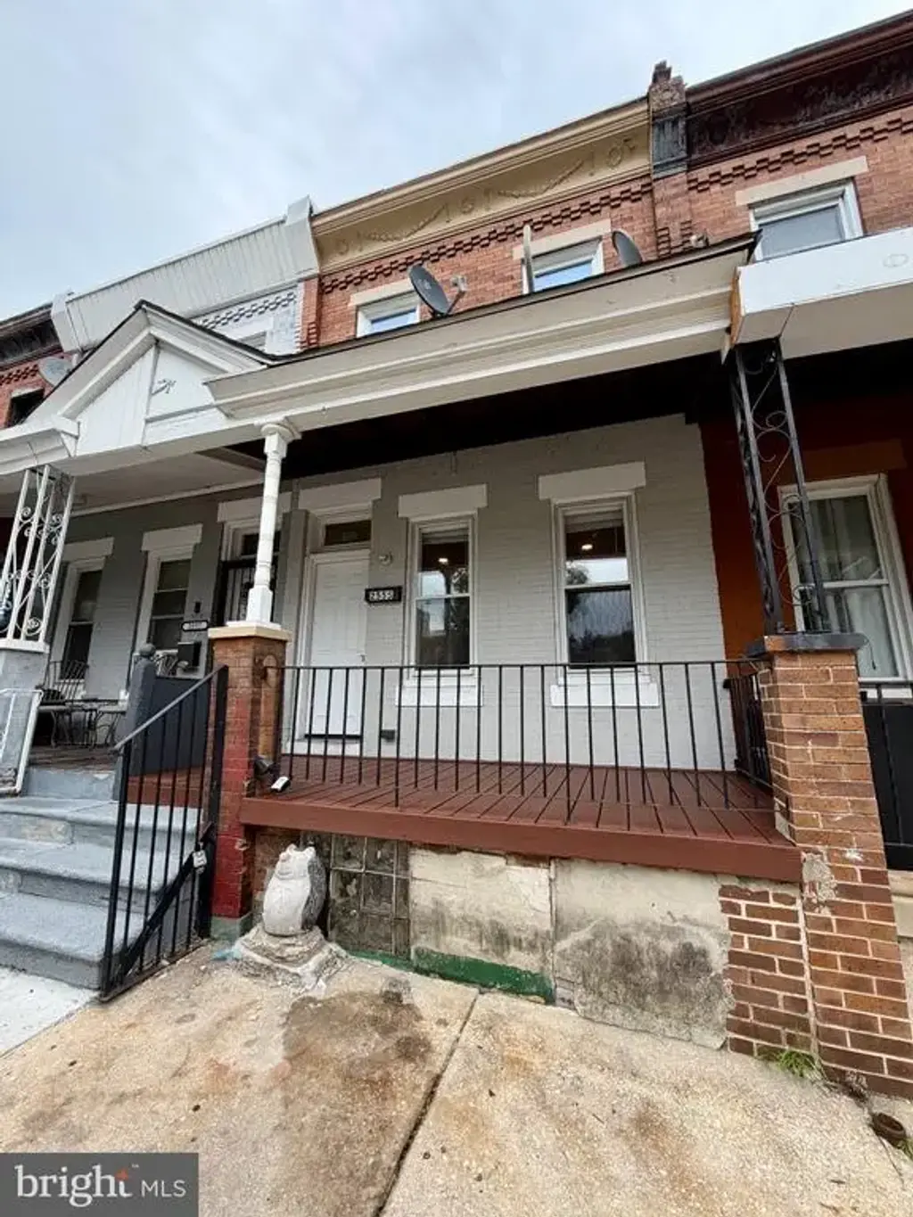 2555 N Hollywood St, PHILADELPHIA