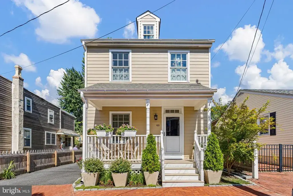 46 W 3rd St, NEW CASTLE