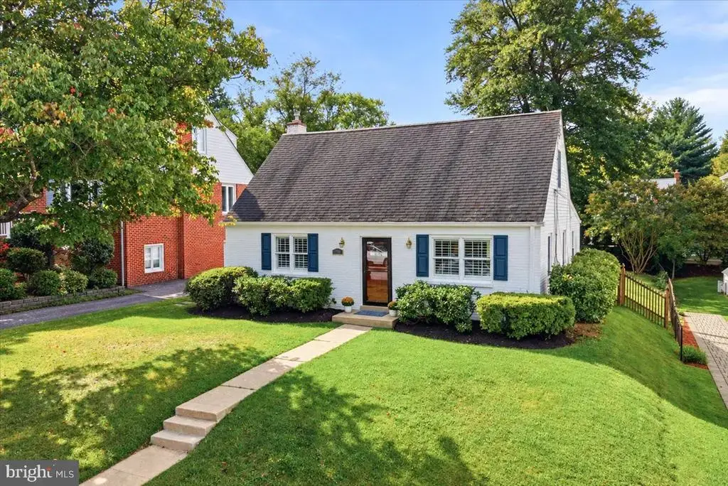 4214 Matthews Ln, KENSINGTON