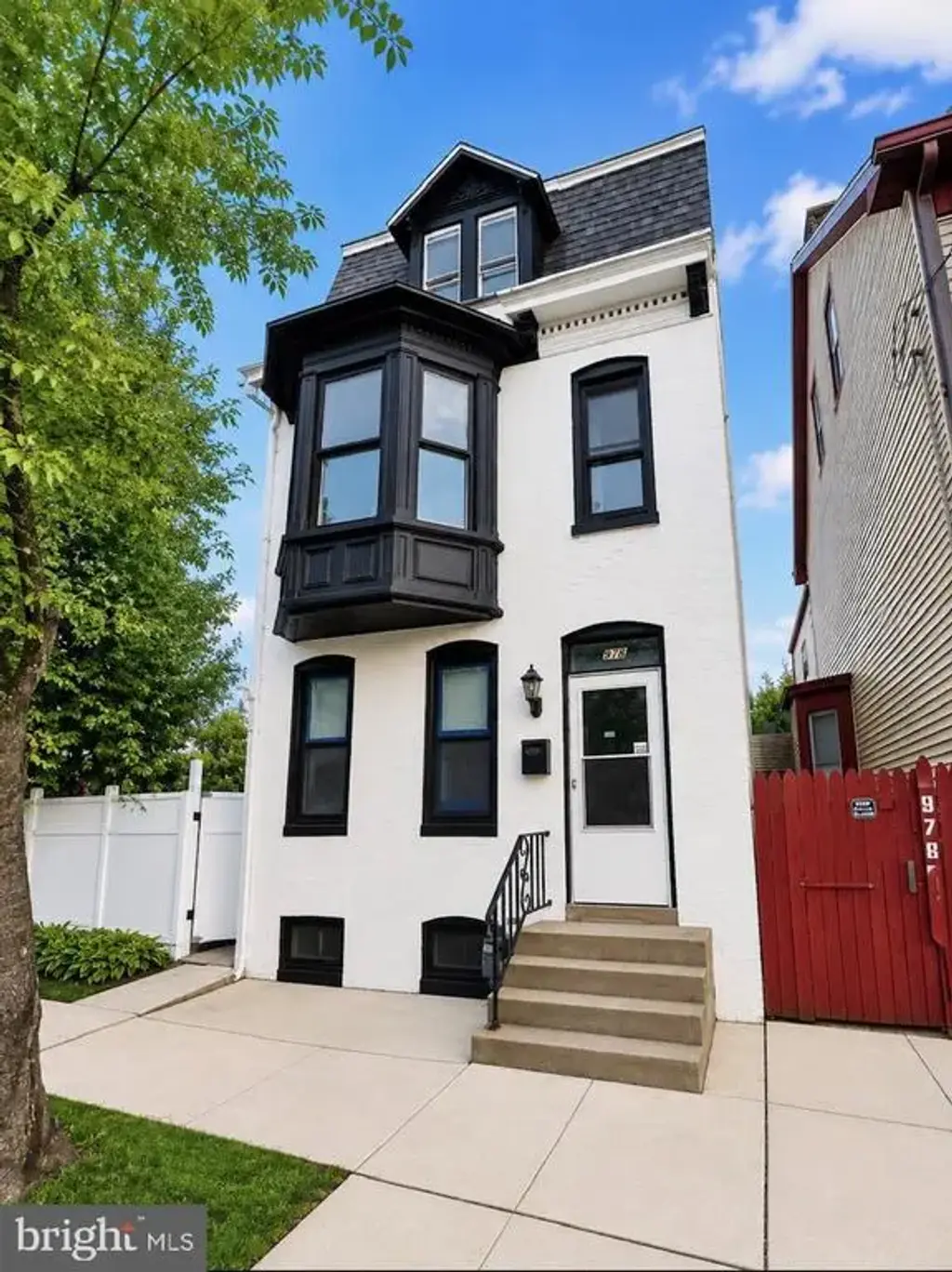 978 E Philadelphia St, YORK