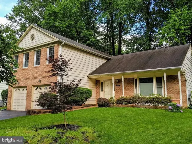 8465 Sevan Ct, Annandale