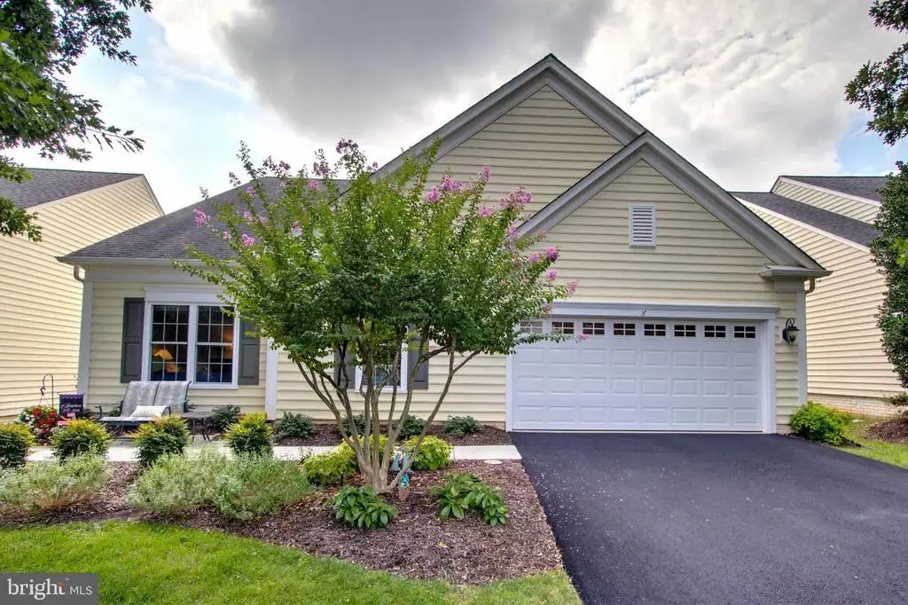 20663 Golden Ridge Dr, ASHBURN