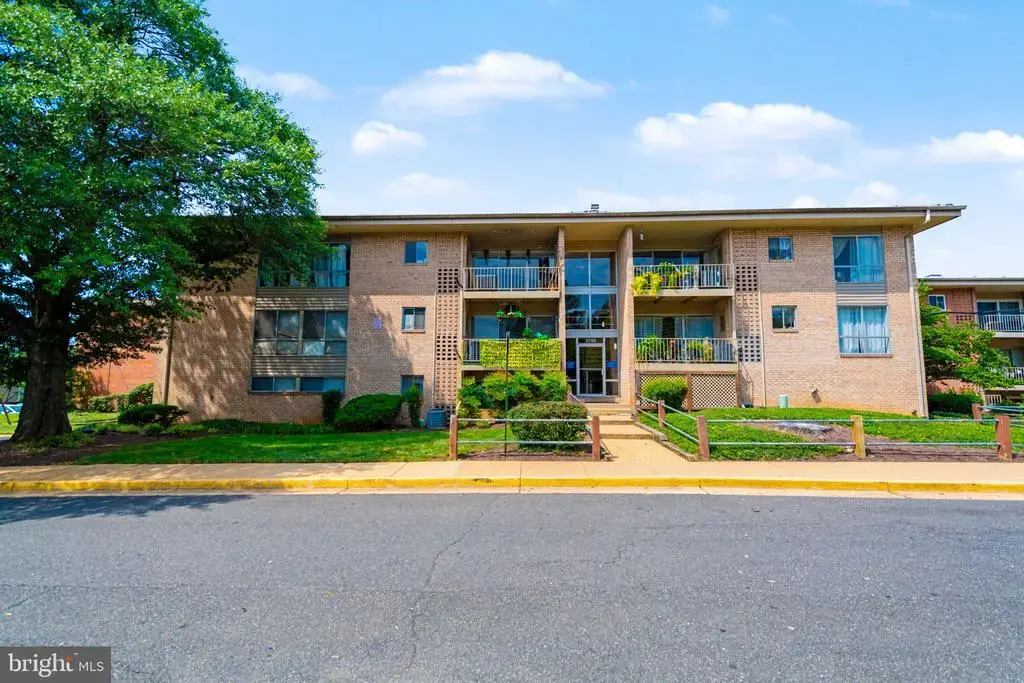 3708 N Rosser St #201, ALEXANDRIA