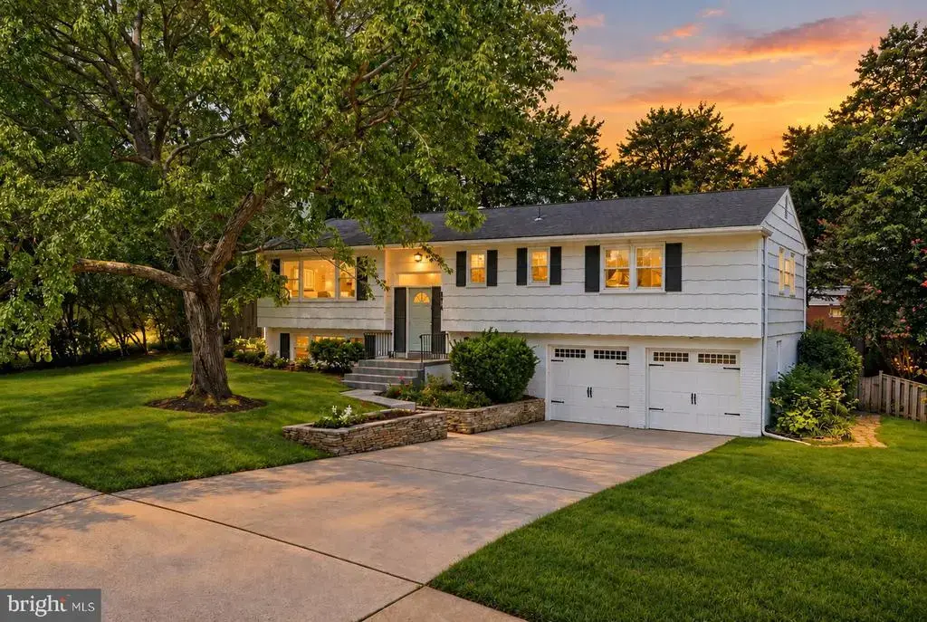 8410 Bound Brook Ln, ALEXANDRIA