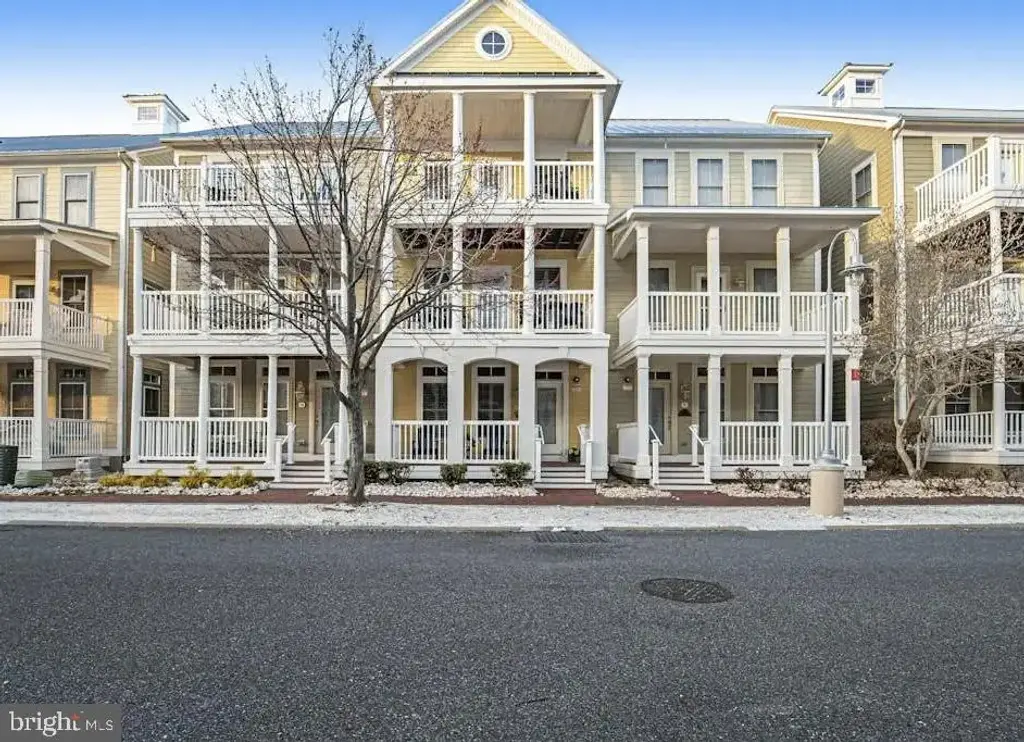 12 Beach Walk Ln, OCEAN CITY