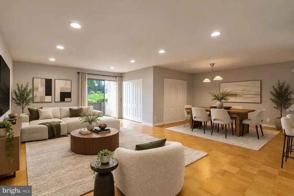 3 Stonehenge Cir #3, PIKESVILLE