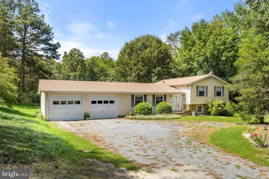 5228 Macedonia Rd, FREDERICKSBURG