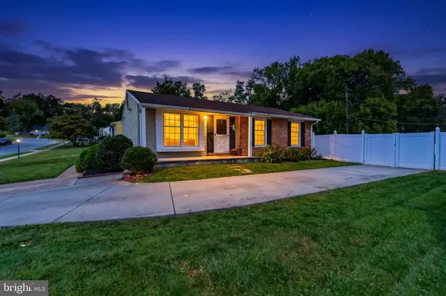 36 Cedarmere Rd, Owings Mills