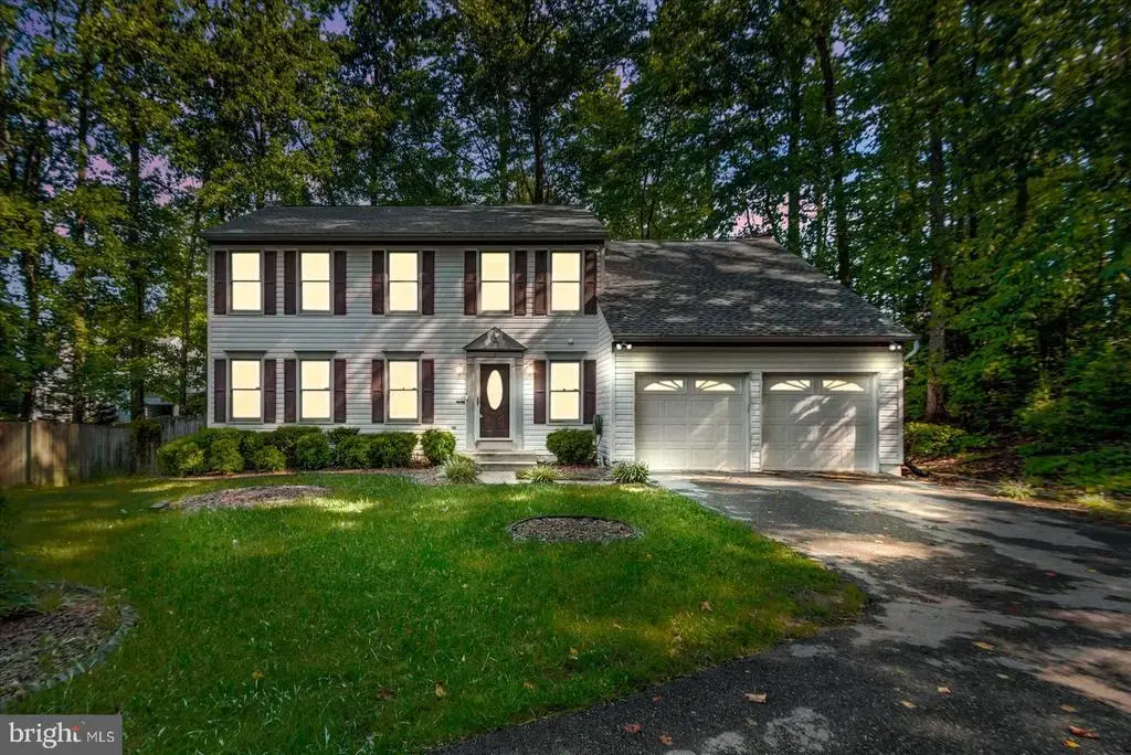 4 Puri Ln, STAFFORD
