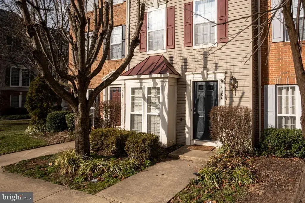 4384 Sutler Hill Sq, FAIRFAX