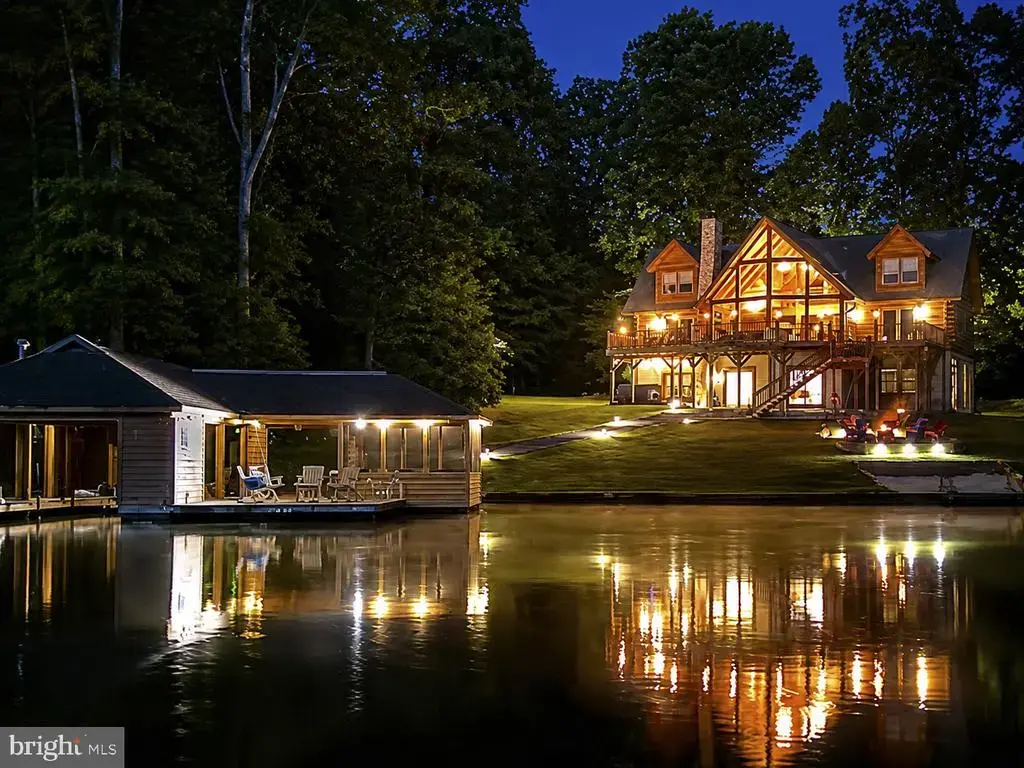 285 Lakewood Landing Dr, BUMPASS