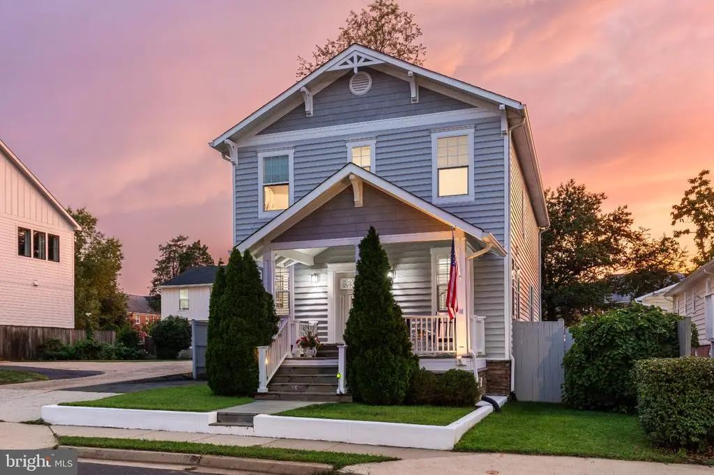 606 Barton St, ARLINGTON