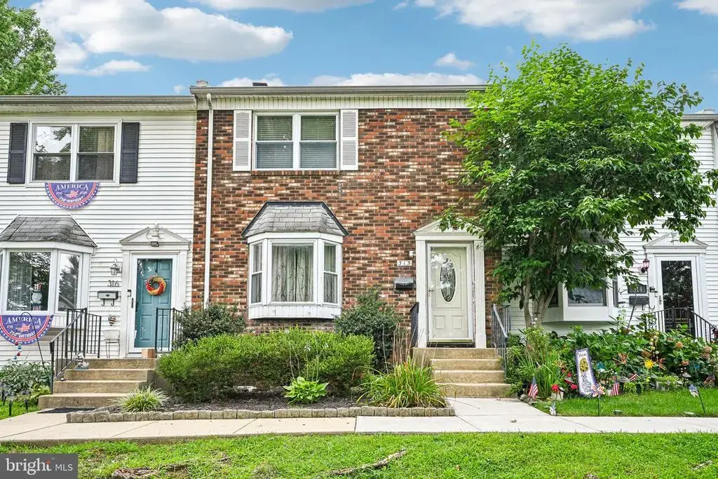 315 Dartmouth Ct, BENSALEM