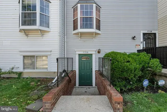1706 Brooksquare Dr #6, Capitol Heights