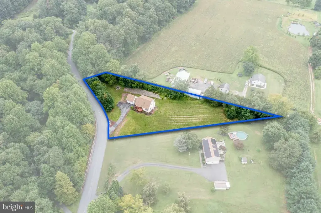5039 Valley View Rd, MOHNTON