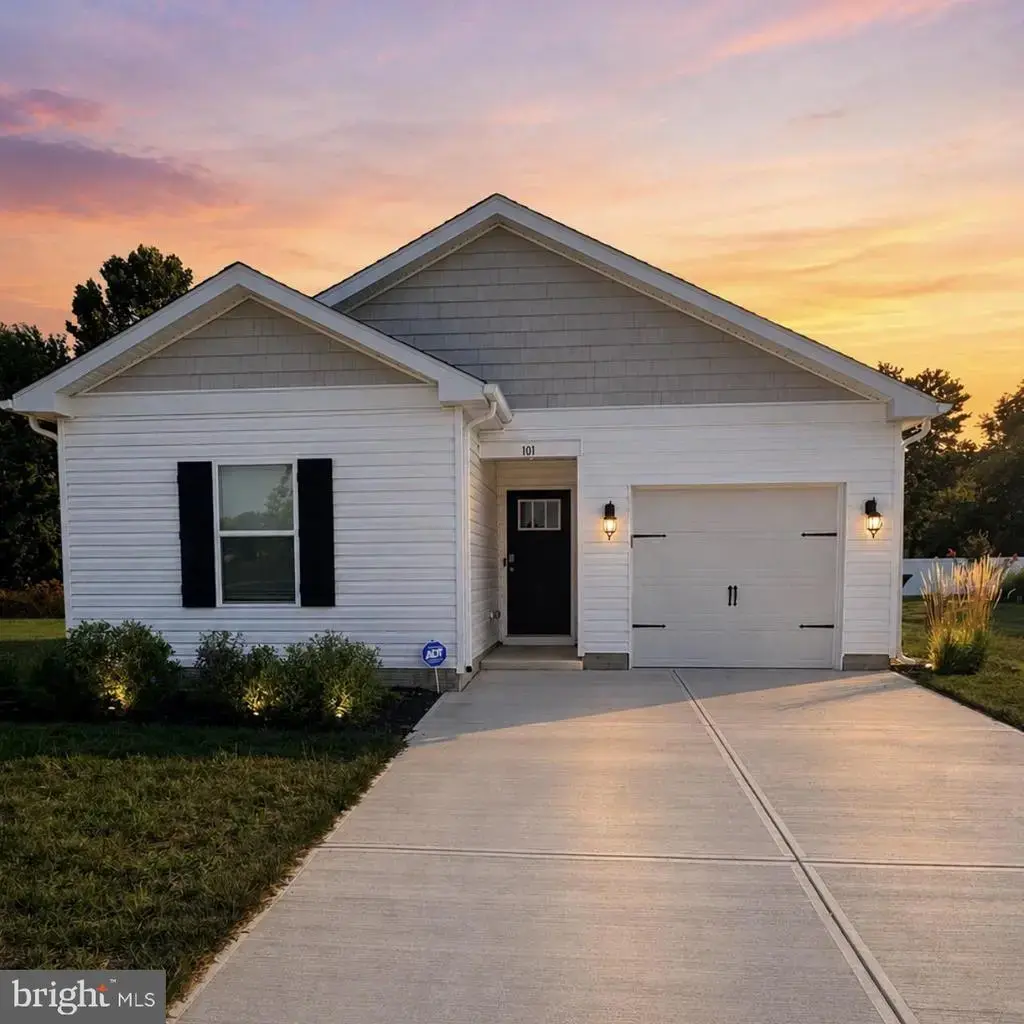 101 Parkland Rd, GREENSBORO