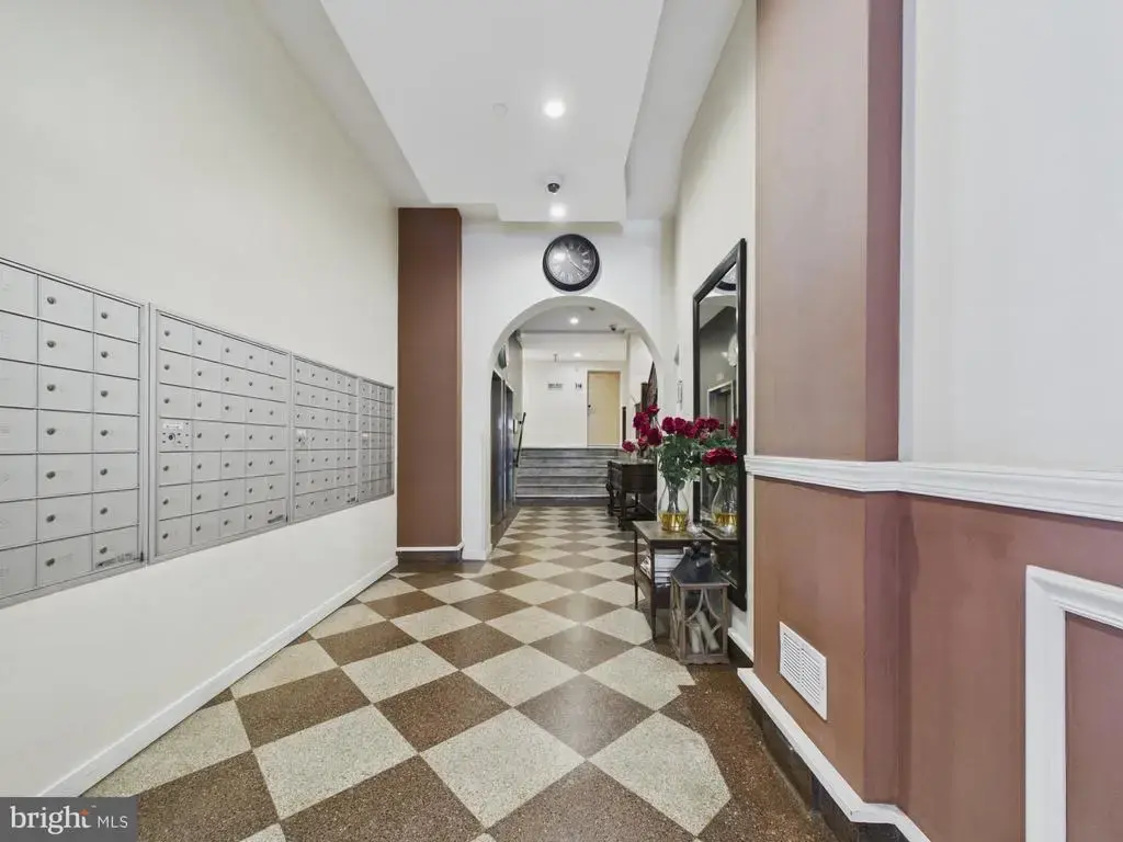 241 S 49th #321, PHILADELPHIA