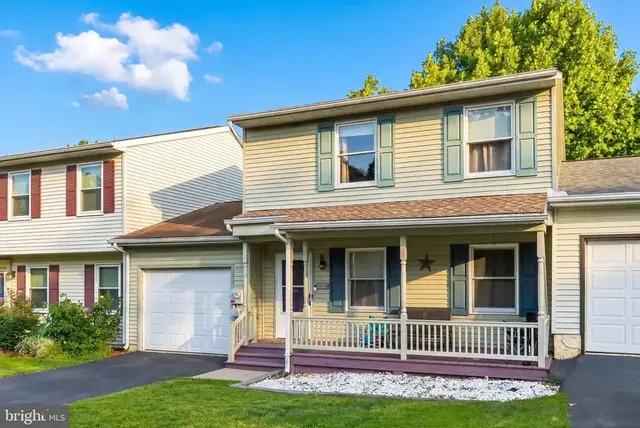 33 Sunrise Ter, Millersville