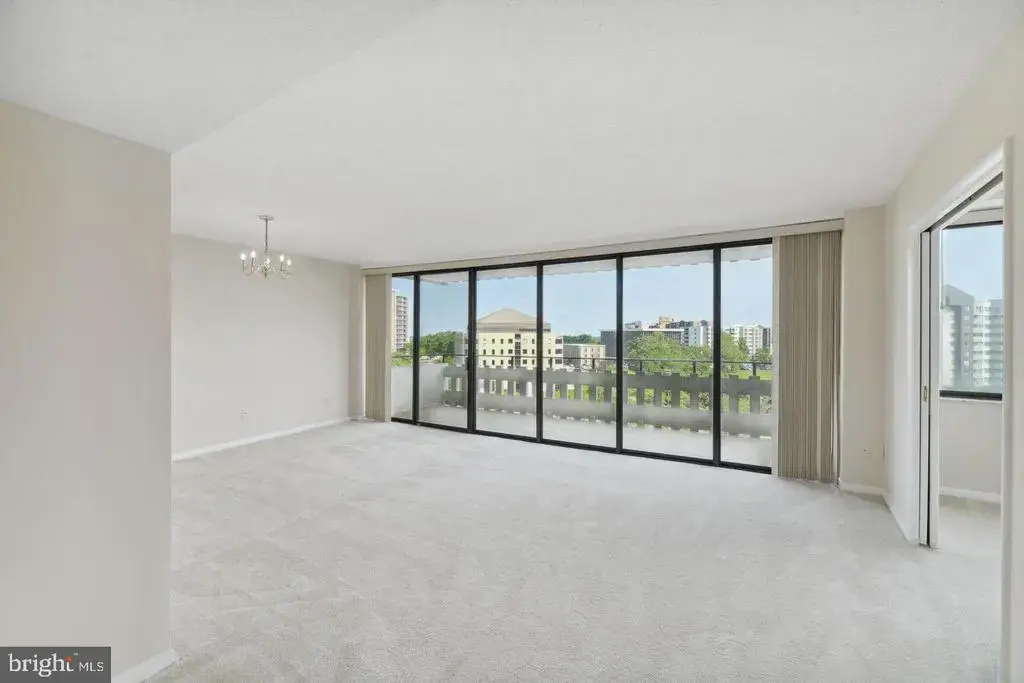 6301 Stevenson Ave #1011, ALEXANDRIA
