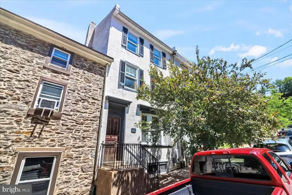 138 Rector St, PHILADELPHIA