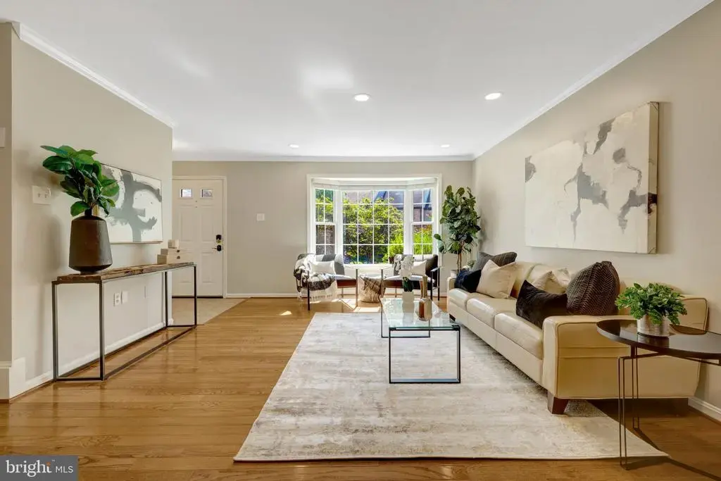 11992 Sentinel Point Ct, RESTON