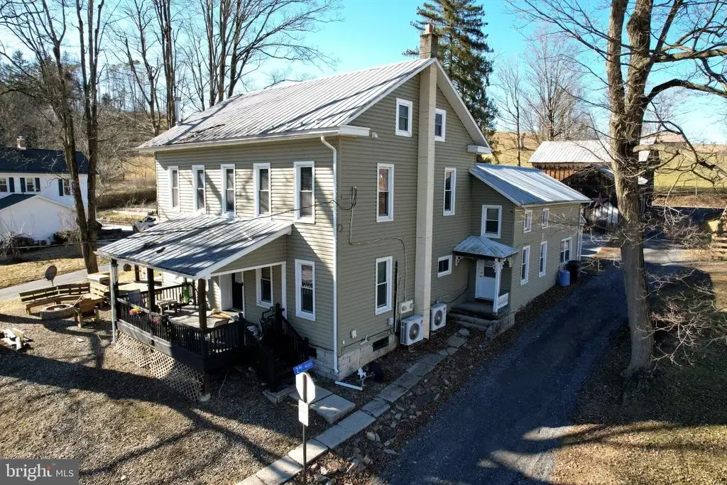 1351 Penns Creek Rd, COBURN