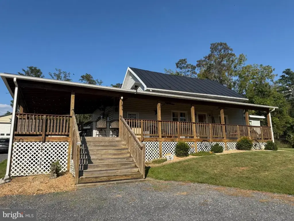 1886 Lutz Hollow, MOUNT JACKSON