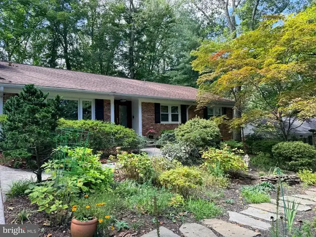 3620 Tallwood Ter, Falls Church