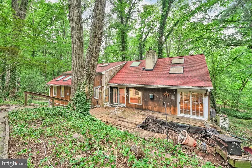 9 Wooded Ln, MEDIA