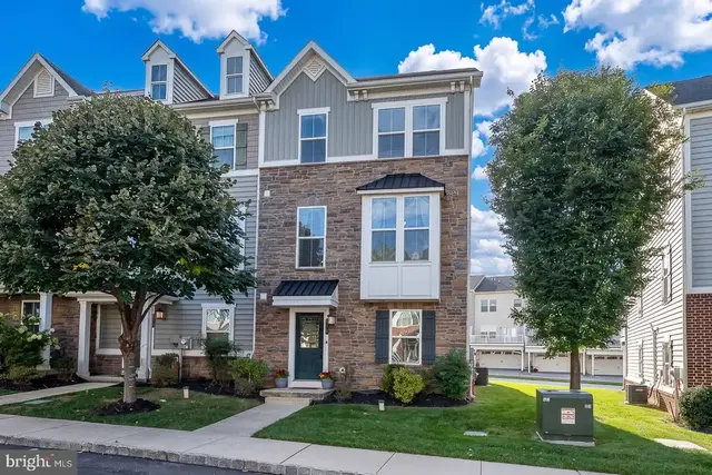 218 Patriots Path, Malvern