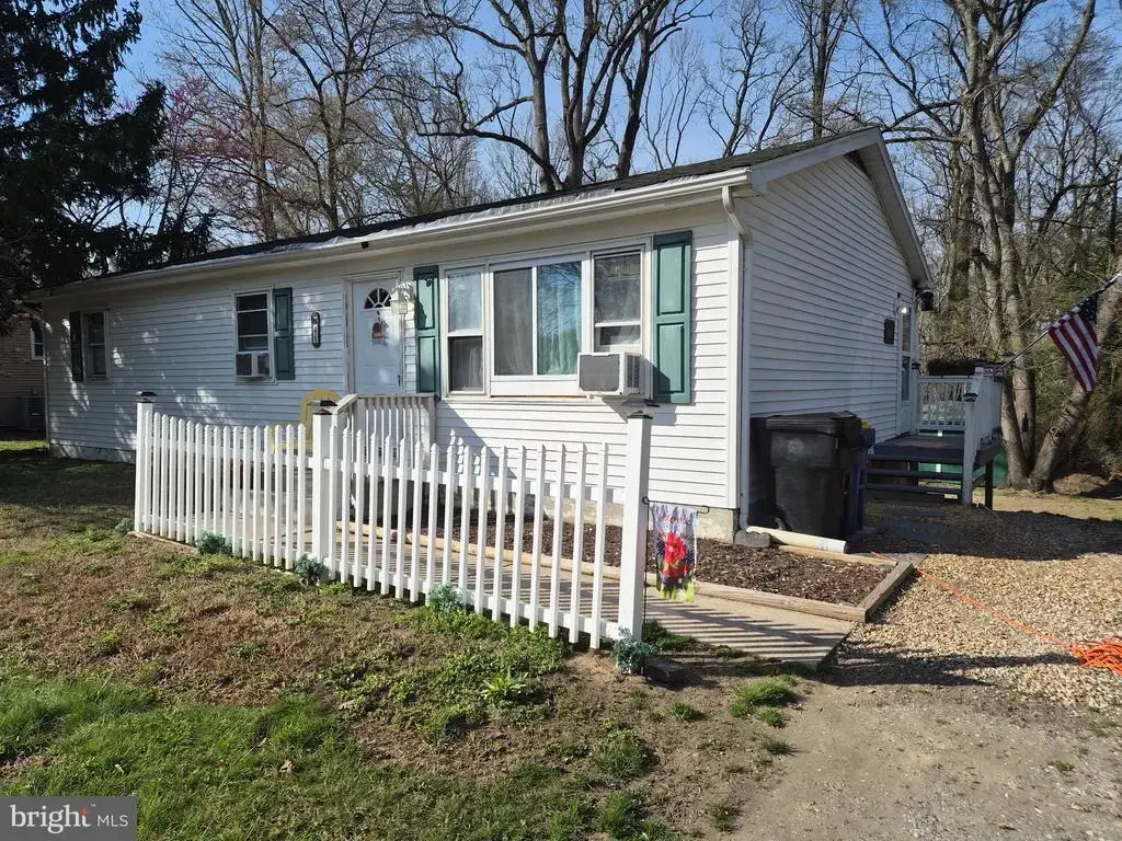 48 Appalachian Dr, FELTON