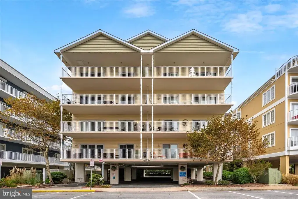 14 45th St #101, OCEAN CITY